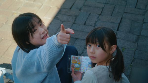 「セコムのステッカーが欲しい」小学生の「シール交換」で安心・安全の価値を伝えた動画
